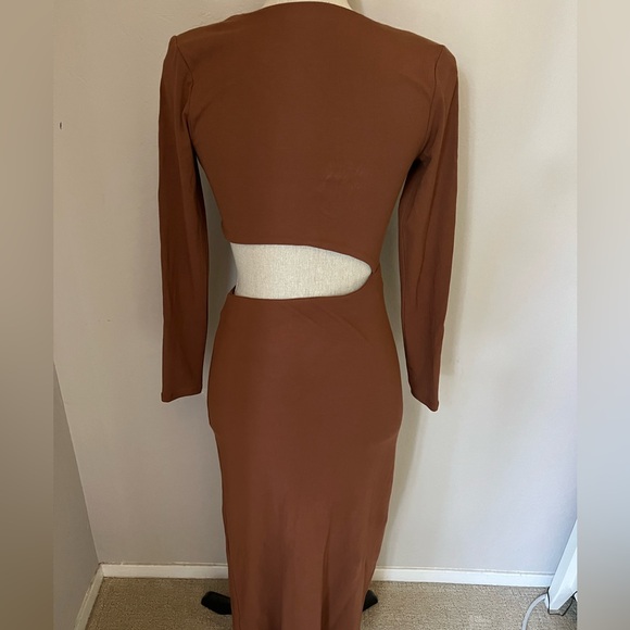 ASTR The Label Westwood Long Sleeve Cutout dress size small - Picture 2 of 5